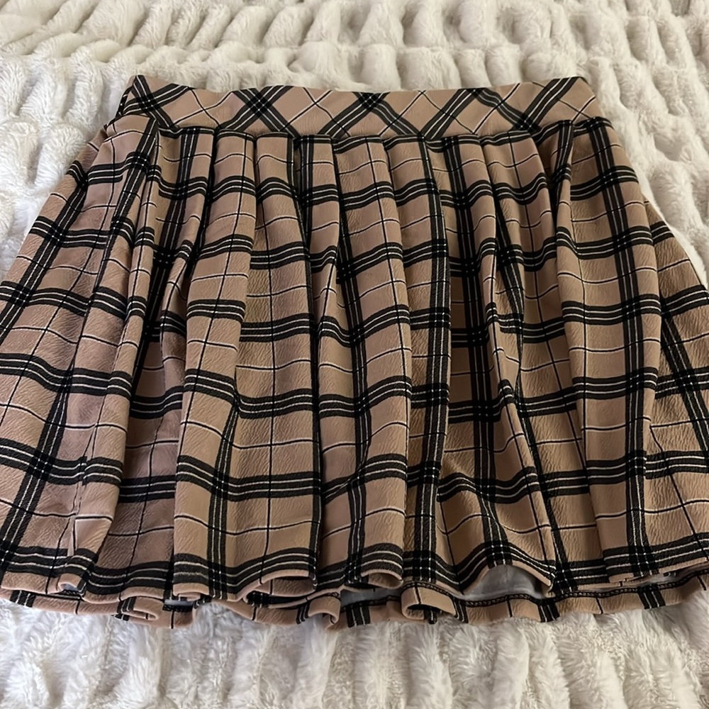 Rue21 Tan and Black Plaid Skater Skirt - Picture 6 of 9